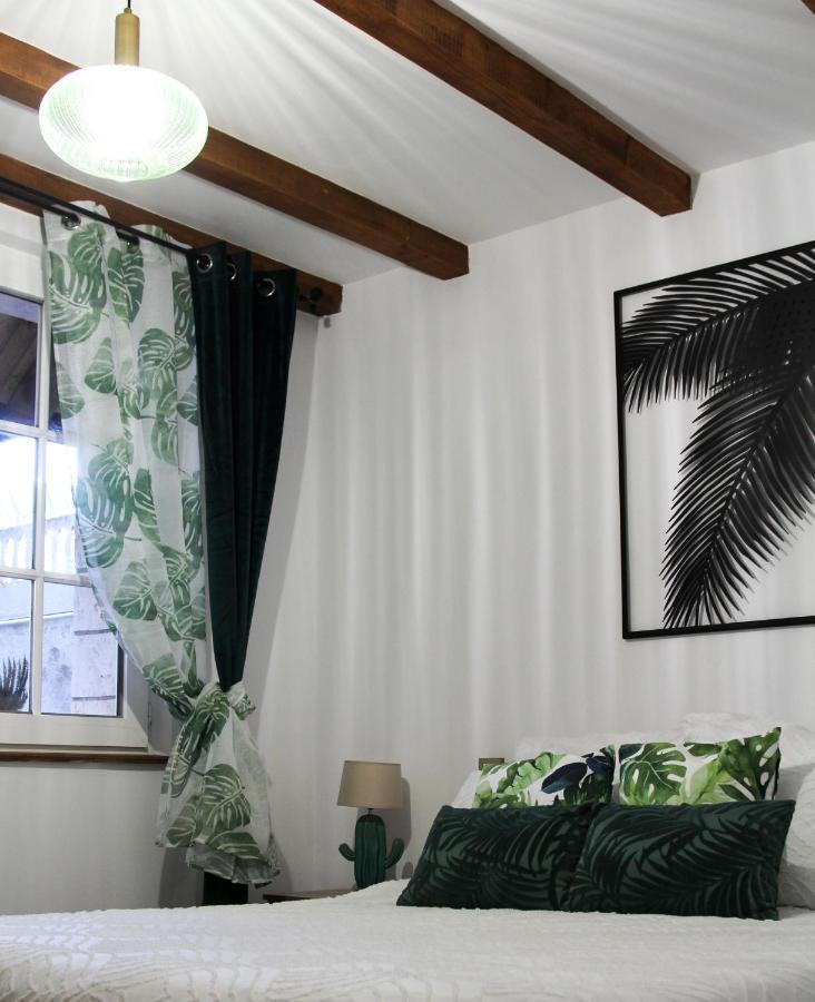 Cozy Cottage - Free Parking, Self Check-In Oradea Exteriér fotografie